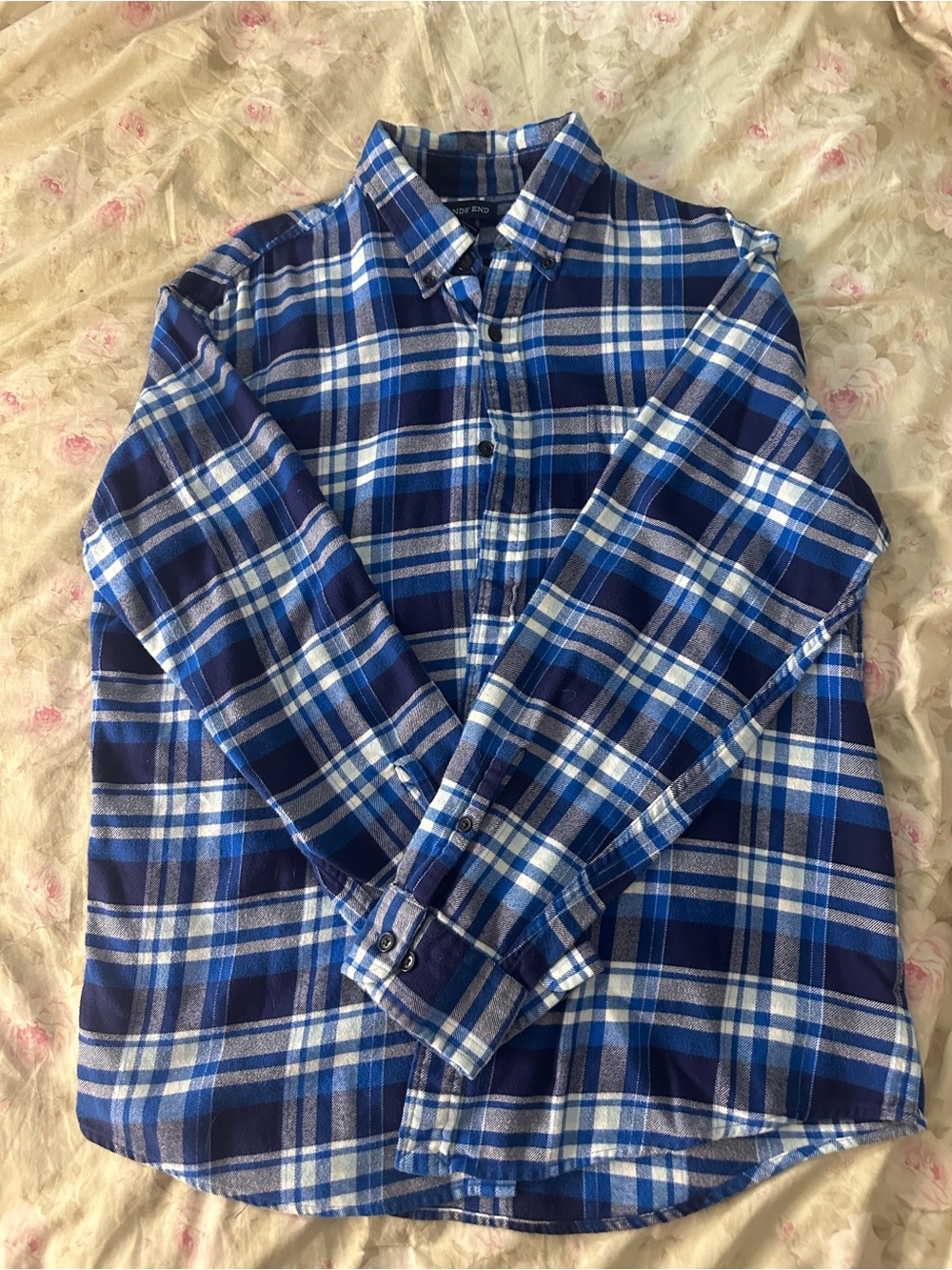 Blue & White Flannel Land’s End Long Sleeve Shirt Large NWOT